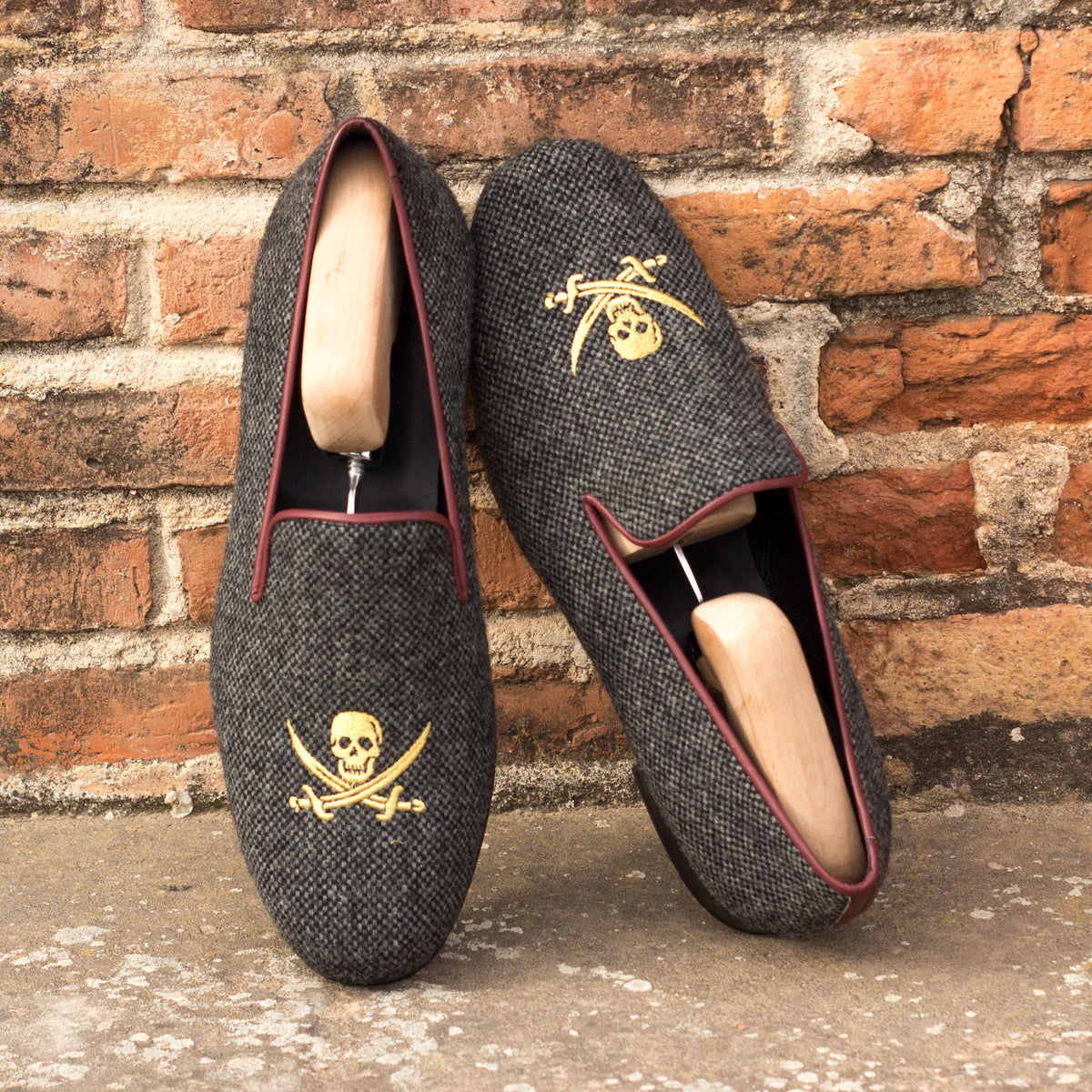 "Celebrate Your Graduation with Uniquely Customizable Smoking Slippers"