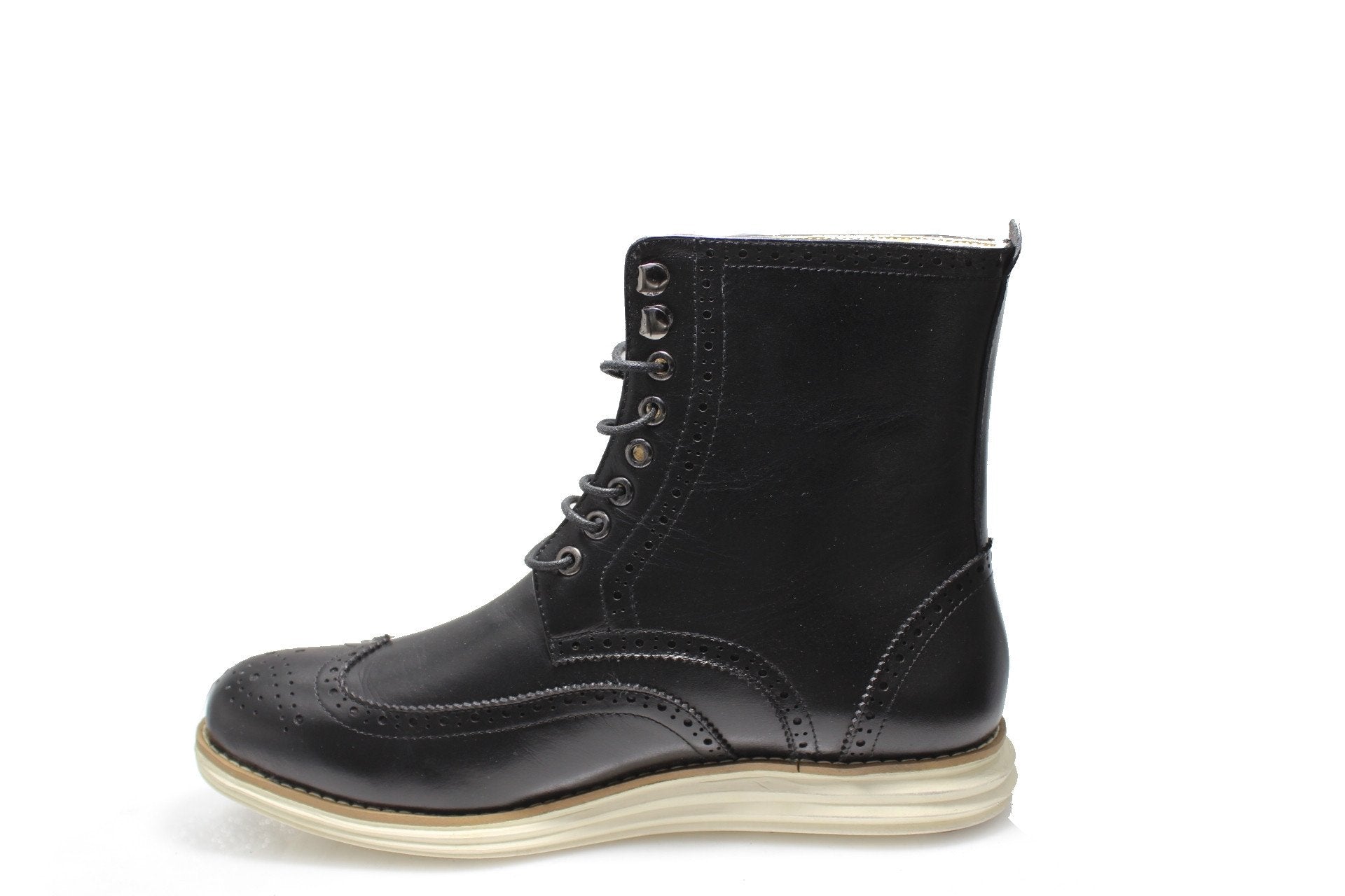 Men's Light Weight Wingtip Sneakers "Henceforth"
