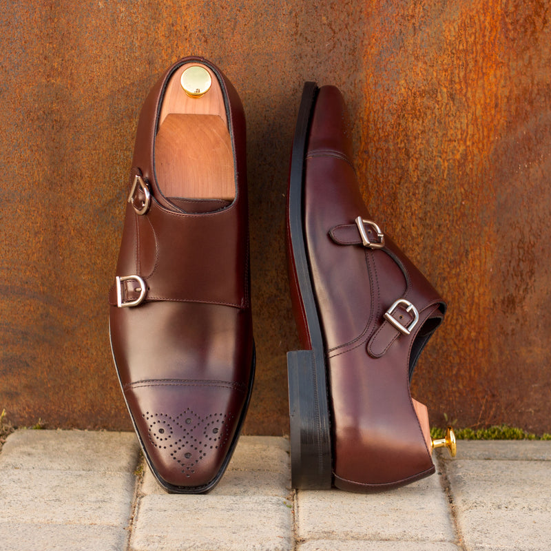 A Comprehensive Guide to Monk Strap Shoes: History, Styles, and Care Tips